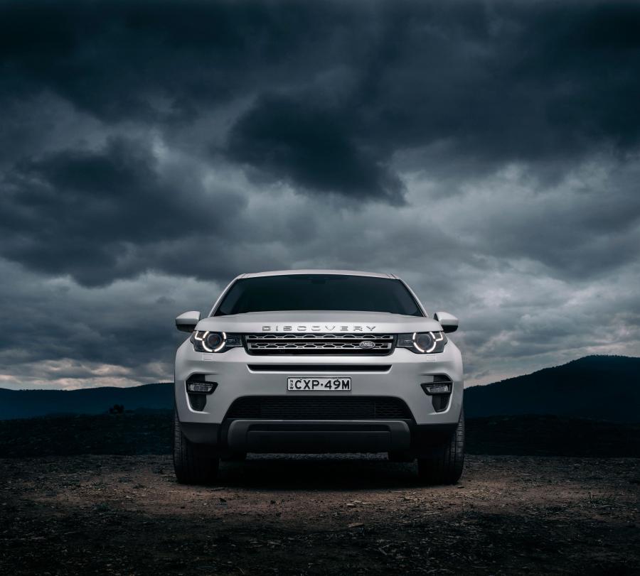  Land Rover Discovery Sport SE 2015 года  (AU) (фото 2 из 22)